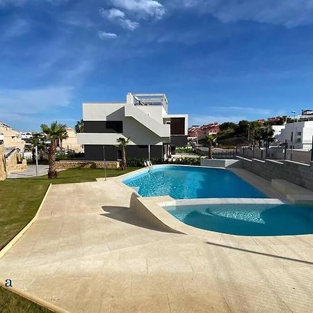 Beautiful New South Facing Bungalow With Large Terrace Dehesa de Campoamor  Extérieur photo