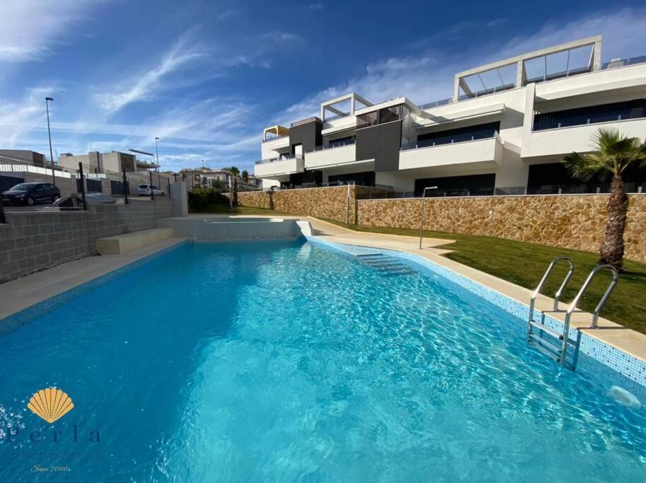 Beautiful New South Facing Bungalow With Large Terrace Dehesa de Campoamor  Extérieur photo