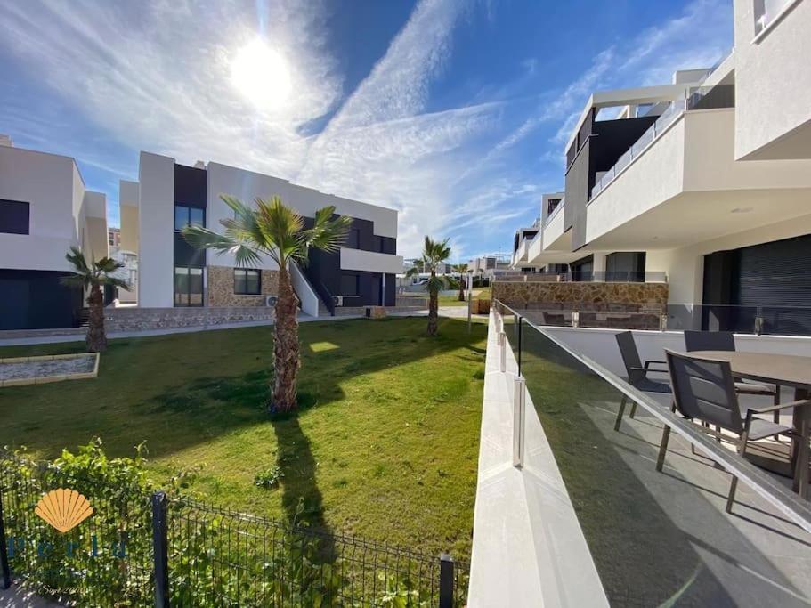Beautiful New South Facing Bungalow With Large Terrace Dehesa de Campoamor  Extérieur photo