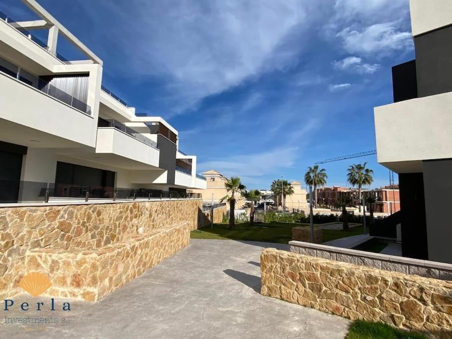 Beautiful New South Facing Bungalow With Large Terrace Dehesa de Campoamor  Extérieur photo