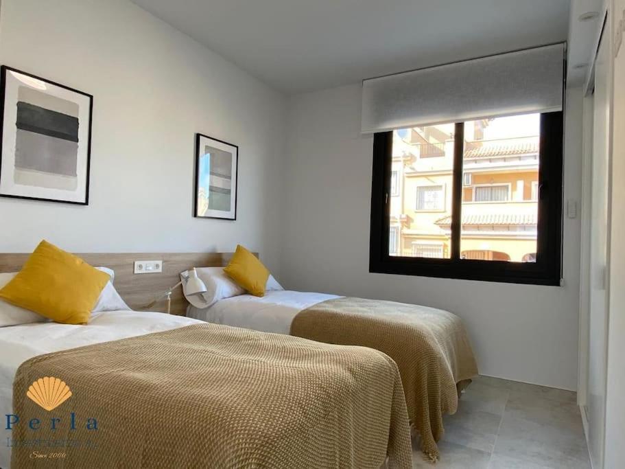 Beautiful New South Facing Bungalow With Large Terrace Dehesa de Campoamor  Extérieur photo