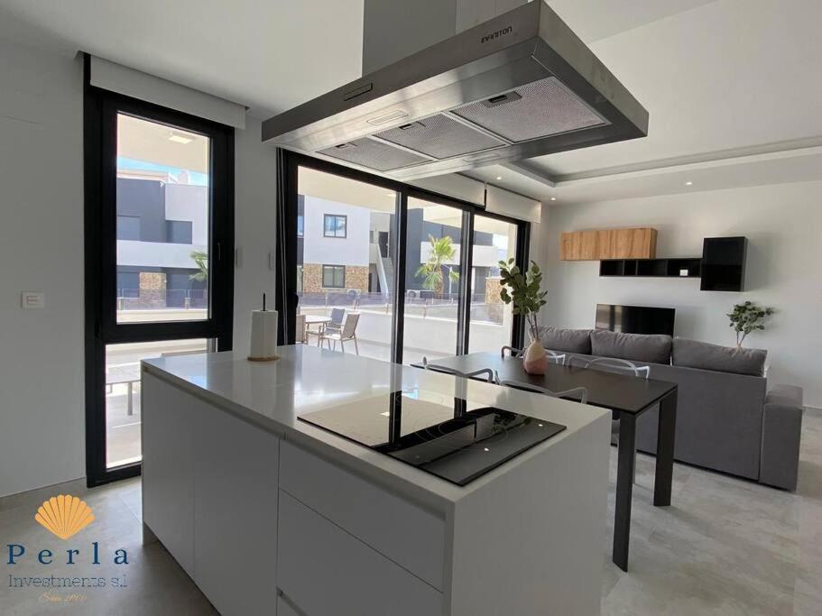 Beautiful New South Facing Bungalow With Large Terrace Dehesa de Campoamor  Extérieur photo